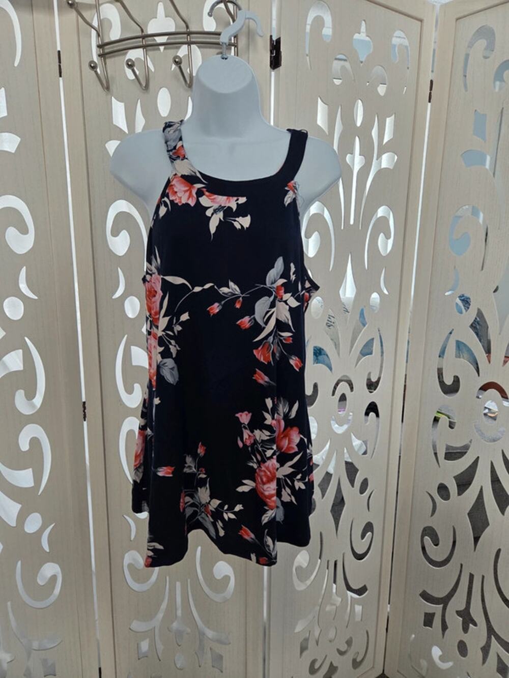 Bloomchic Floral Halter Tank Womens 12 Navy Sleeveless Flow Top Stretch